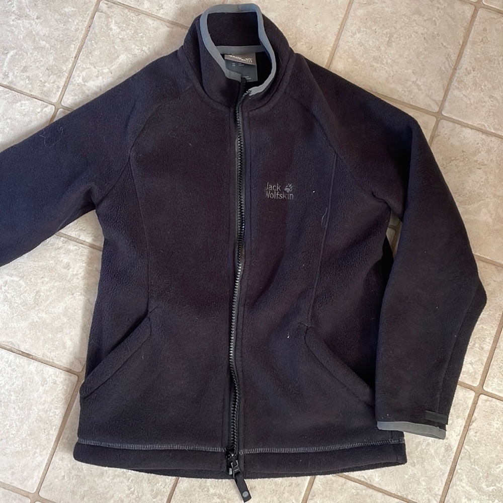 Jack wolf skin fleece